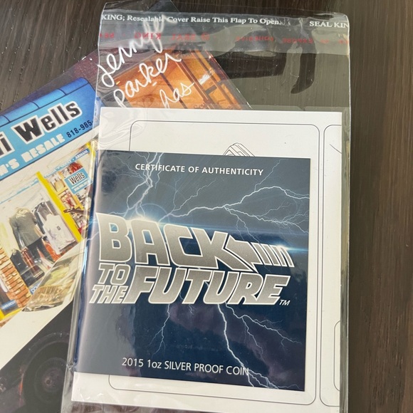 Back To The Future Collectable - Picture 3 of 7